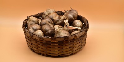 Schwarzer Knoblauch
